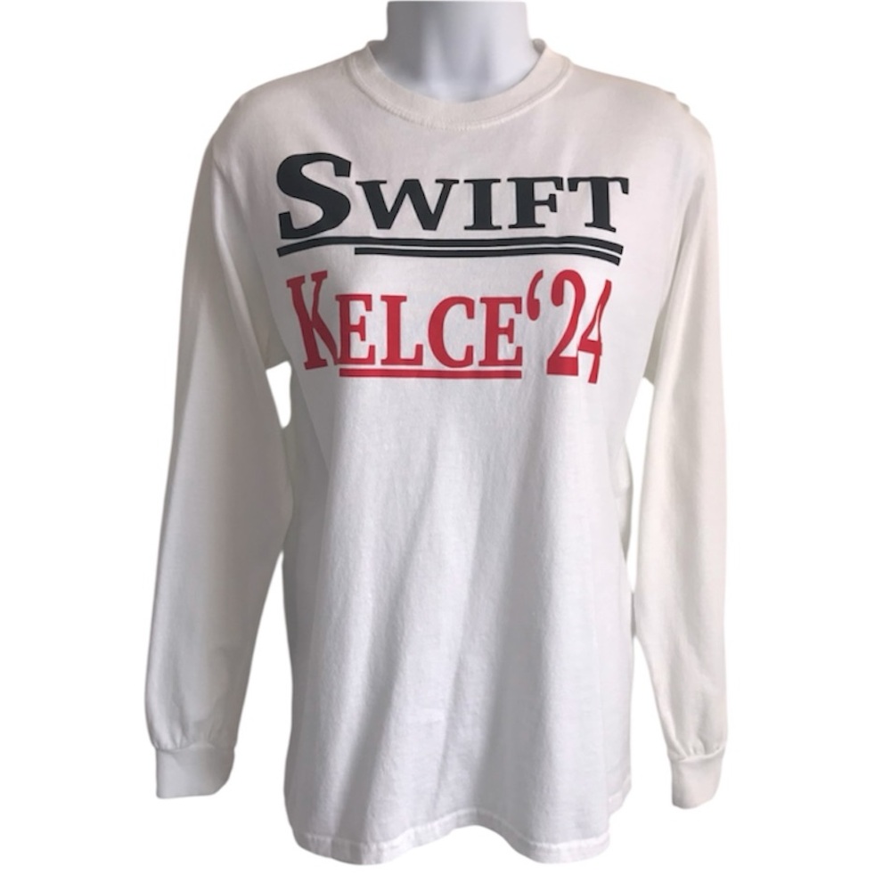 🔴 4/$15 Taylor Swift & Travis Kelce 2024 White Long Sleeve T-Shirt size S in EUC